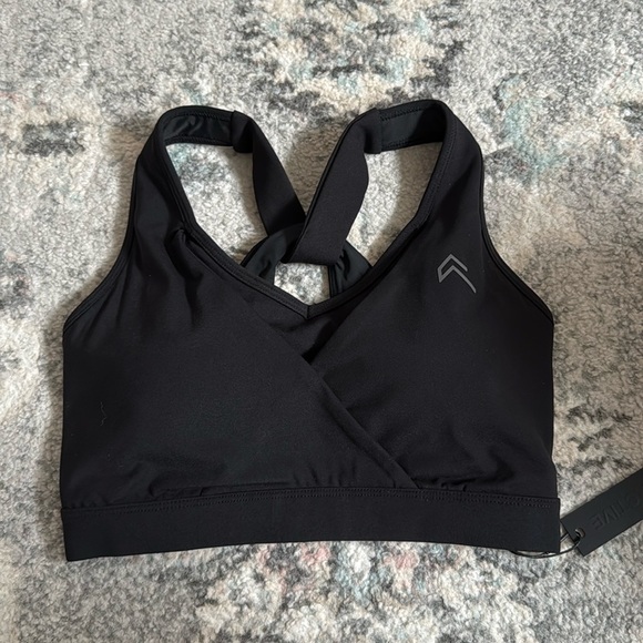 Oner Active Black Sports Bra - Picture 1 of 8